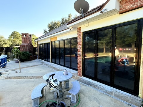 Lafayette Residence — Bifold Doors