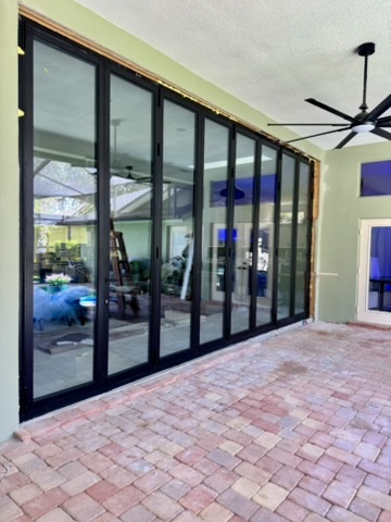 Tampa Residence — Bifold Doors